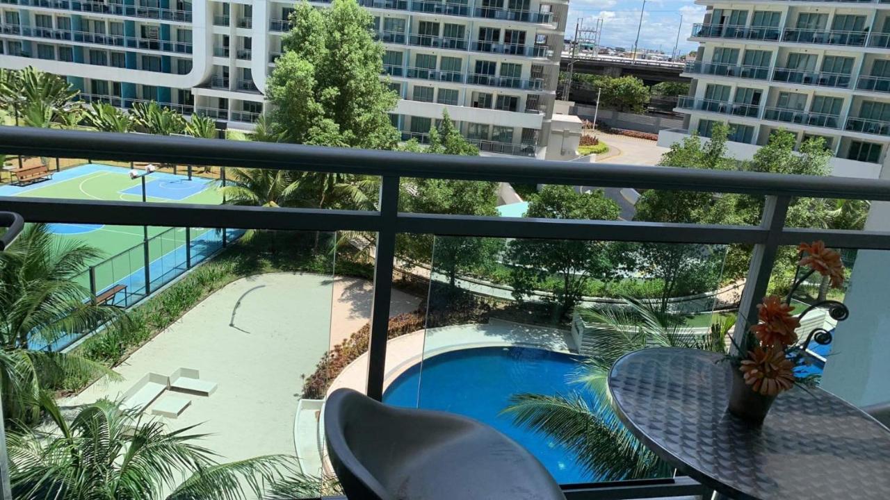 Azure Urban Resort A3 Near Airport Mall With Balcony Wavepool Маніла Екстер'єр фото
